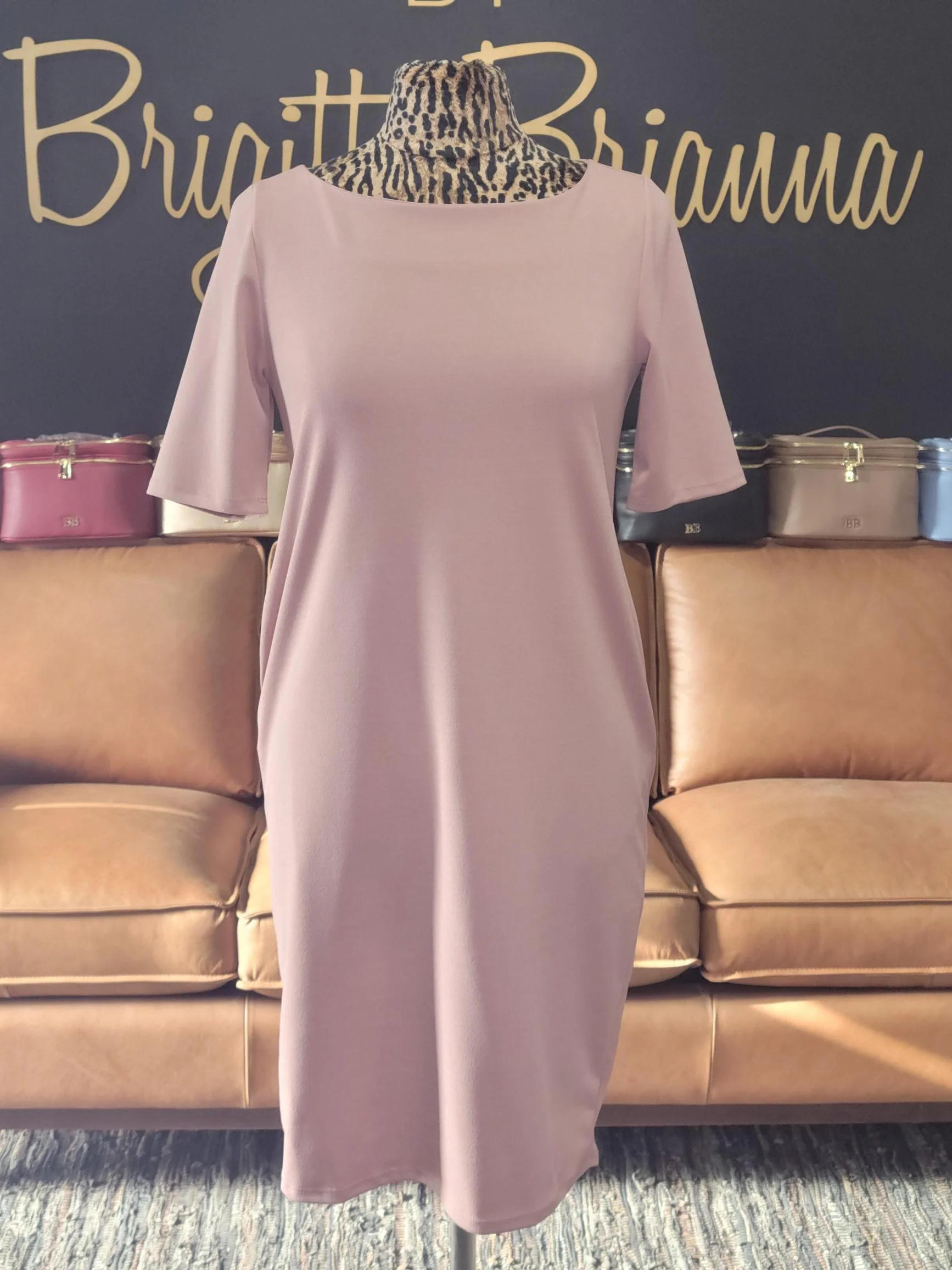 Brigitte Brianna Shift Dress - Image 3