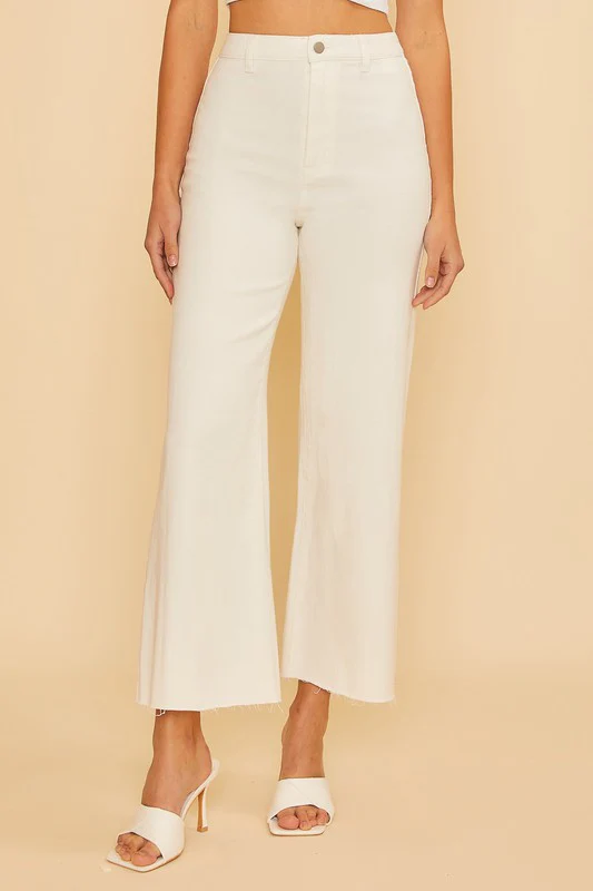 Skyline Wide-Leg Jeans - Image 4